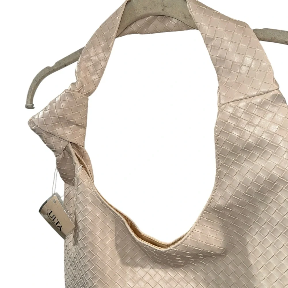 Ulta‎ Beauty Cream Textured Hobo Bag